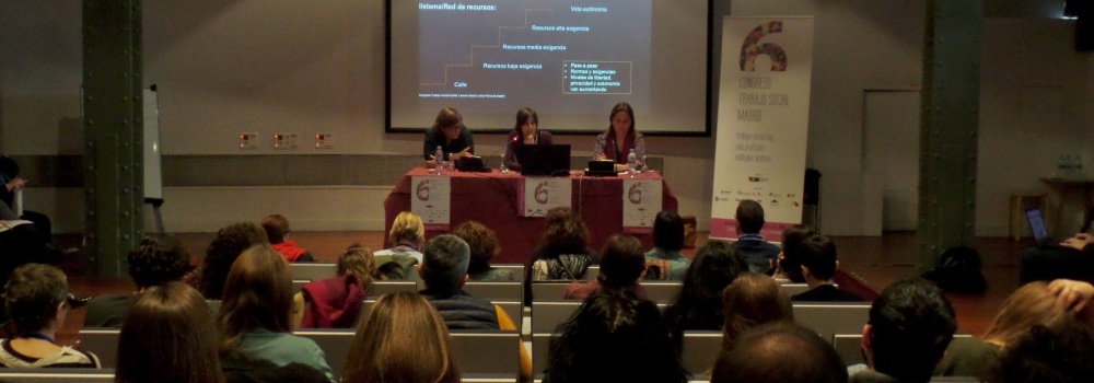 Mesa comunicaciones 6º Congreso Trabajo Social Madrid (2016)